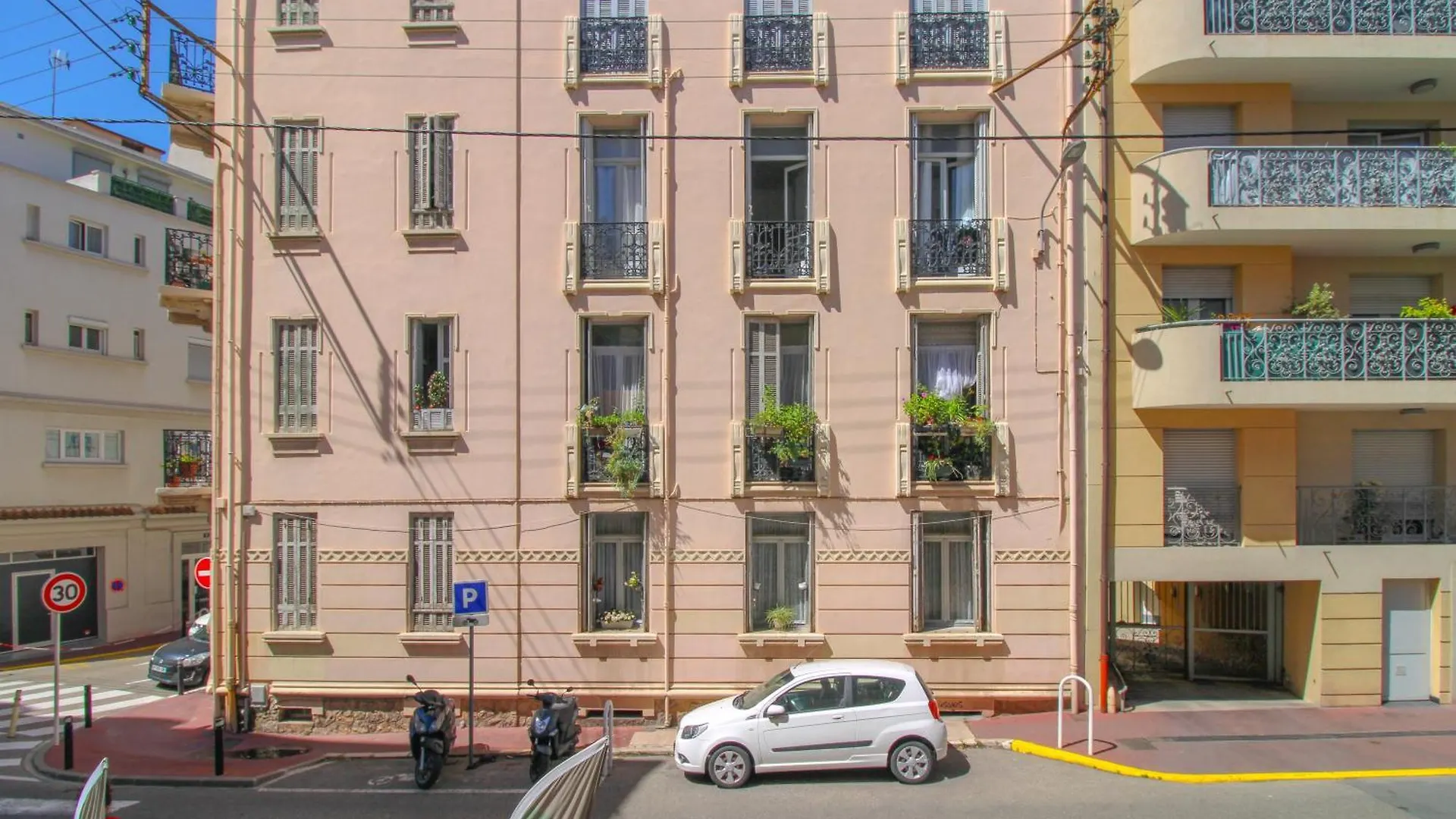 Le Gallieni By Apirent #Centre-Ville #Lumineux #Wifi Cannes France