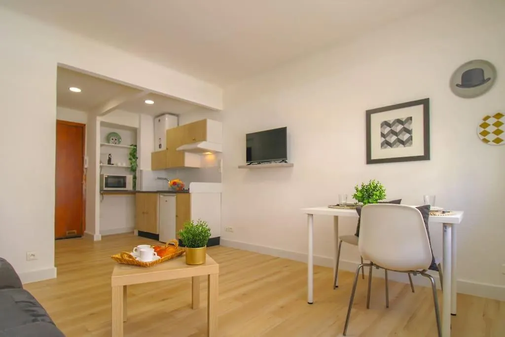 Le Gallieni By Apirent #Centre-Ville #Lumineux #Wifi Cannes 0*,  France